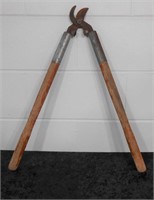 Pair of Loppers 26" Long