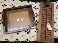 WOODEN TRAY WITH SHUTTER
