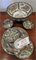 Chinese Rose medallion lot: center bowl, cups,