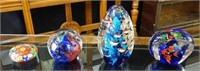 GROUPING OF MODERN PRODUCTION ART GLASS WEIGHTS