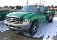 2002 FORD F-550 W/ DUMPING FLATBED