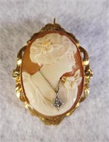 10kt Vintage Shell Cameo Pendant/Brooch