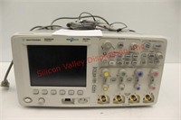 Agilent Color Digital Mega Zoom Oacilloscope