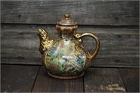 Royal Satsuma Gold Leaf Teapot