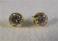 14kt Colorless Gemstone Stud Earrings