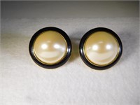 Mid-Century Marvella Button Pearl Earrings