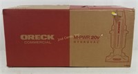 Oreck Commercial M-pwr 20v Hydrovac Vacuum
