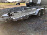 2016 20' Kodiak flat bed tilt trailer