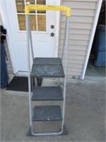 Cosco Folding Ladder