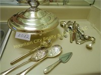 English Silver Company Server Plus Misc Pieces