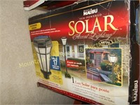 Pair of exterior solar coach lamps