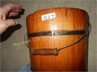 Decorative Pine slat wooden bucket