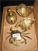 Four brass decorative pieces