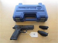 Smith & Wesson M&P9 9mm cal Semiautomatic Pistol,