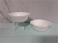 2 Pyrex Laura Pattern Bowls