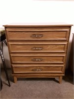 Wooden 4 Drawer Dresser 34 X 17 X 38