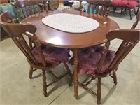 Wooden Dinning Room Set With One Leaf And Four