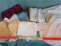 Large Lot - Vintage Table Linen Sets