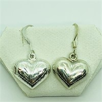 S/Sil Heart Shaped Earrings
