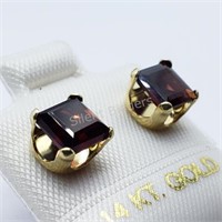 10K Yellow Gold Garnet Earrings