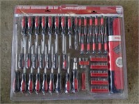 100 Piece Screw Driver Set