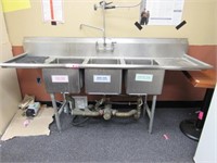 SS 3 Compartment Sink with Drains