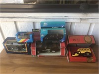 5 x boxed diecast cars