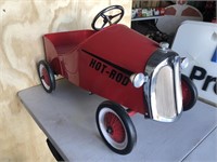 Hot - Rod pedal car