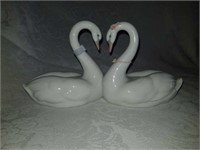 Endless Love swans Lladro figurines