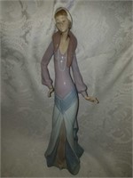 RARE Stunning Lladro Claudette Lady Figurine