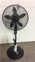 Lasco oscillating fan with remote, new showroom
