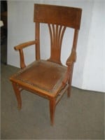 Oak Chair (Needs Repaired)
