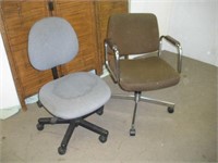 2 Office Chairs SOILED 1 Lot
