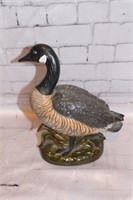 Goose statue