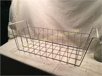 Vintage wire meat basket