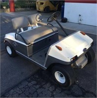 Electric Golf Cart w/ Charger