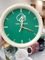 VTG GIRL SCOUT CLOCK