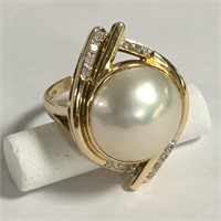 14k Gold, Diamond & Pearl Ring