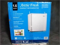 Arctic Fresh 1.6 cuft Refridgerator