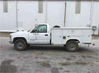 1998 GMC Sierra C2500 Utility Bed Truck