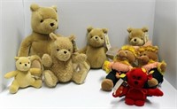 (8) Gund Bears; 13" "Classic Pooh"; (2) 8.5"
