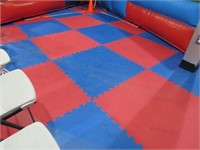 All EVA Mats on Floor in Inflatable Area/Arcade: N