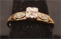 14k Vintage Diamond Ring Apx 1/10 CTW