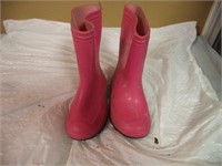 Childrens Muck / Rain Boots size 8