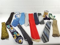 Lot de cravates diverses