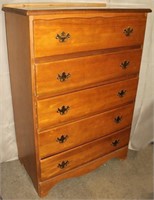 Maple 5 drawer chest of drawers