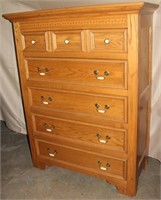 Pennsylvania House oak chest of drawers, 54" high