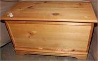 New Pine blanket chest, 31" wide