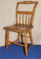 Hitchcock pillowback 1/2 spindle plank seat chair