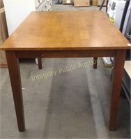 Wooden Dining Table 5 X 3 ft.